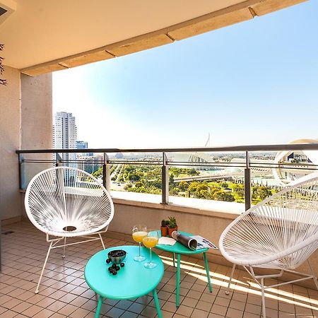 Apartup Green Opera Views บาเลนเซีย ภายนอก รูปภาพ