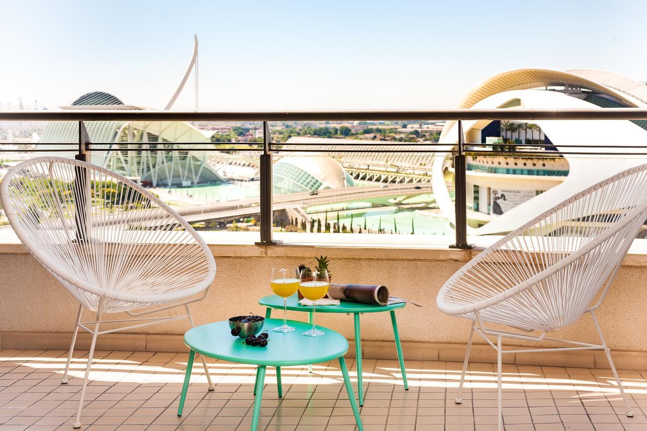 Apartup Green Opera Views บาเลนเซีย ภายนอก รูปภาพ